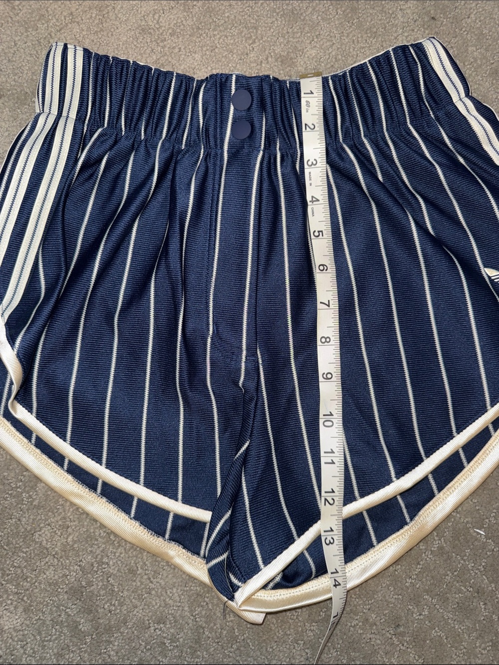 NWT adidas Originals Pinstripe High Waist
Shorts in NIGHT INDIGO/ WARM VANILLA - Picture 8 of 8